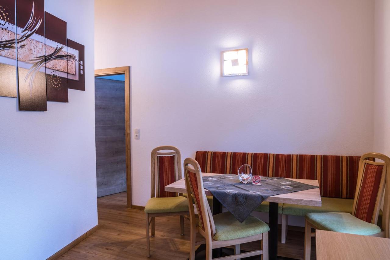 Gaestehaus Runhof لانغنفلد الغرفة الصورة